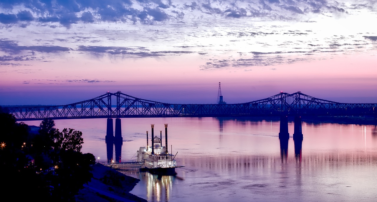 Beautiful purple sunset view of the Mississippi River
