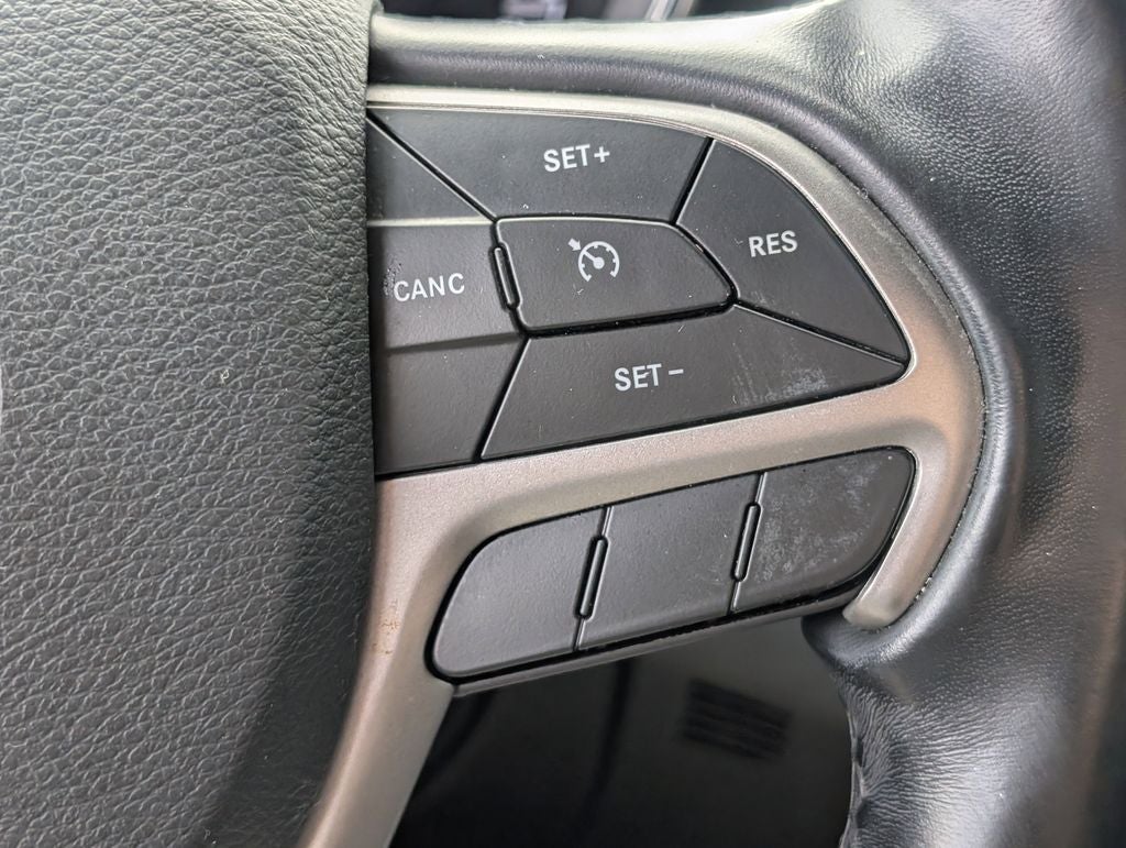 2020 Jeep Grand Cherokee Laredo E