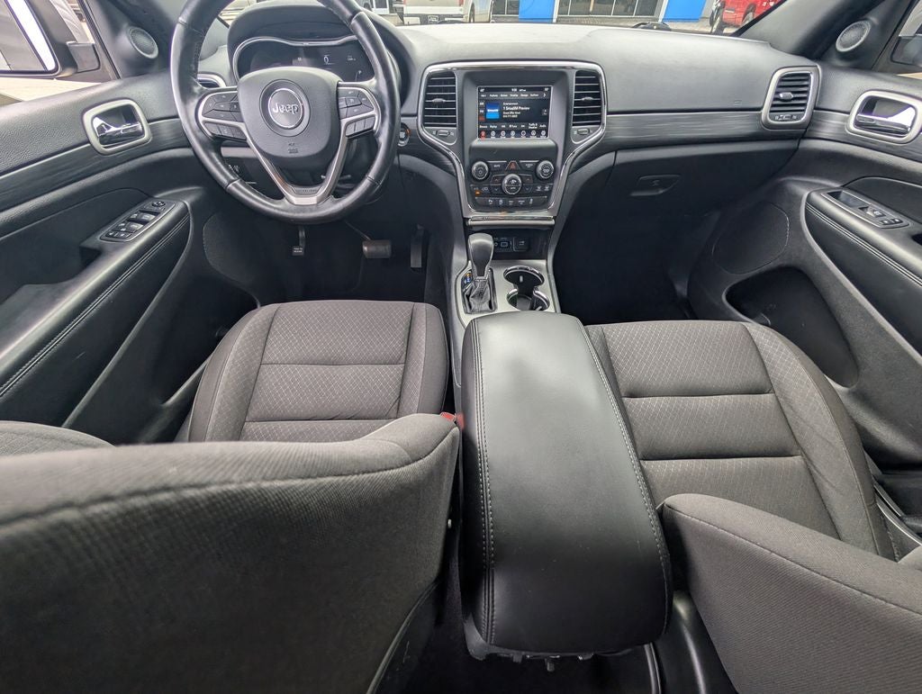 2020 Jeep Grand Cherokee Laredo E