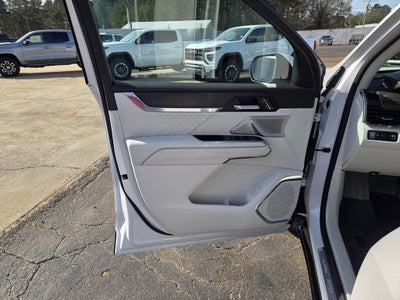 2024 GMC Acadia Denali