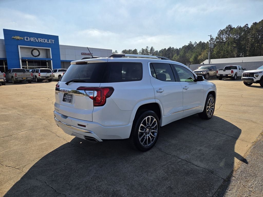 2020 GMC Acadia Denali