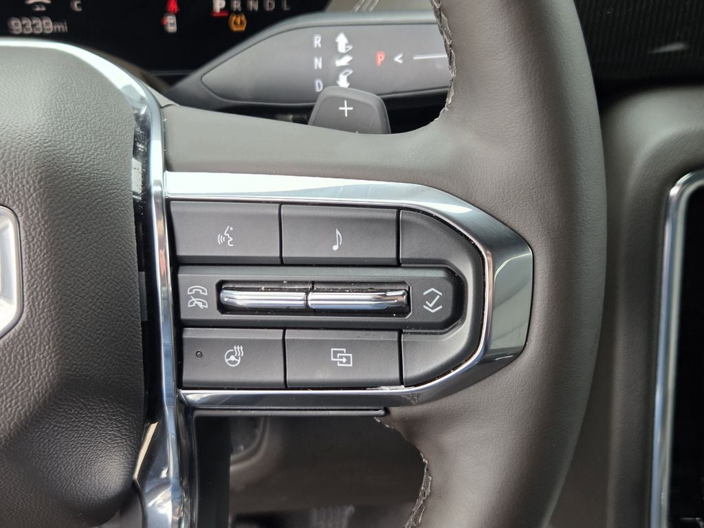 2025 GMC Yukon Elevation