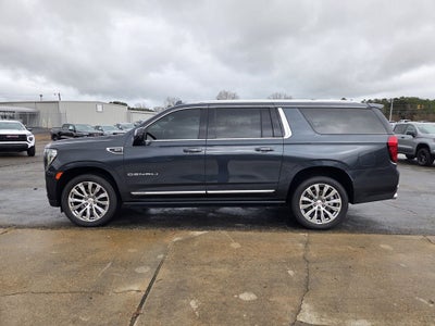 2022 GMC Yukon XL Denali