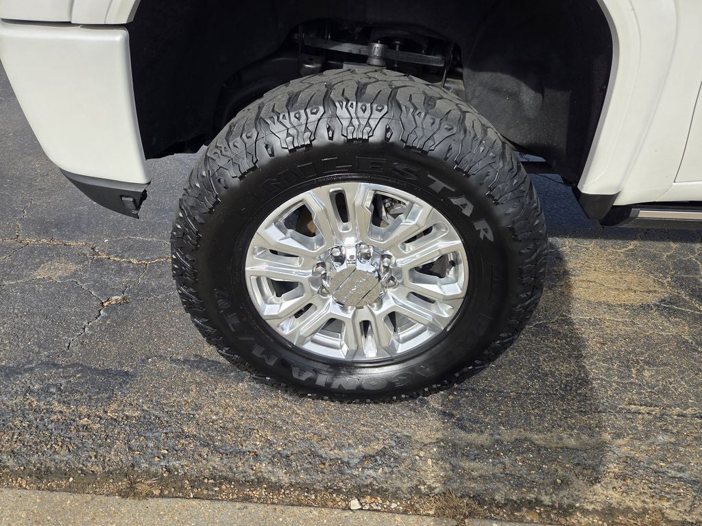 2023 GMC Sierra 2500HD Denali