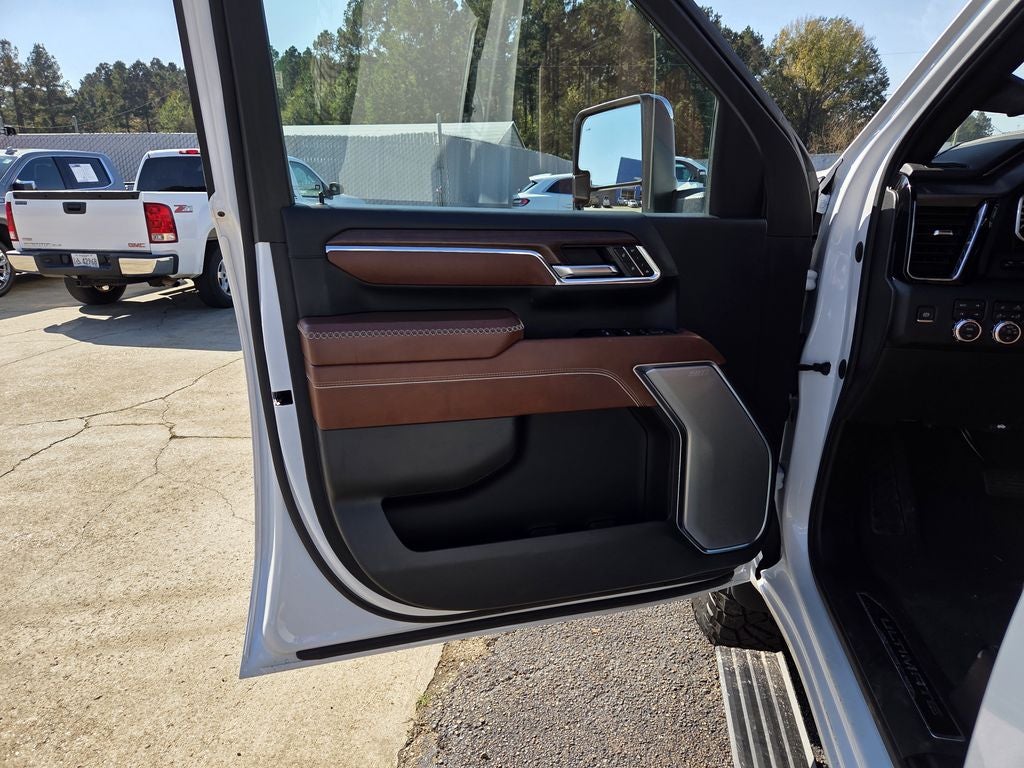 2024 GMC Sierra 2500HD Denali Ultimate