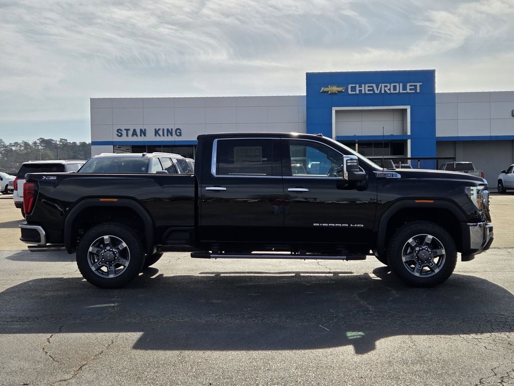 2026 GMC Sierra 2500HD SLT