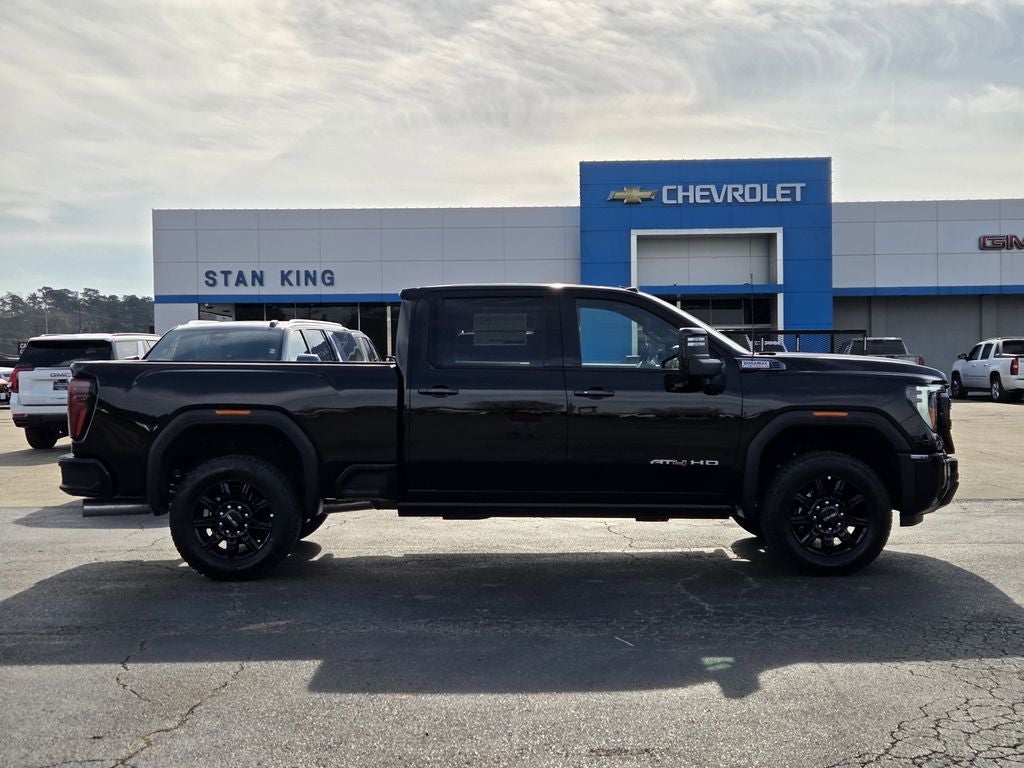 2026 GMC Sierra 2500HD AT4