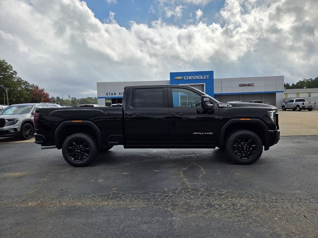 2026 GMC Sierra 2500HD AT4