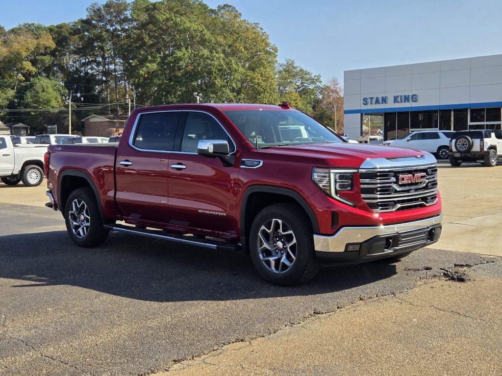 2024 GMC Sierra 1500 SLT