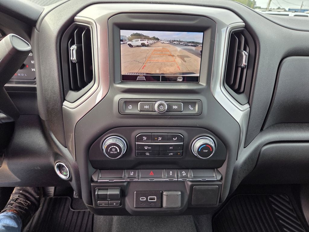 2026 Chevrolet Silverado 2500HD Custom