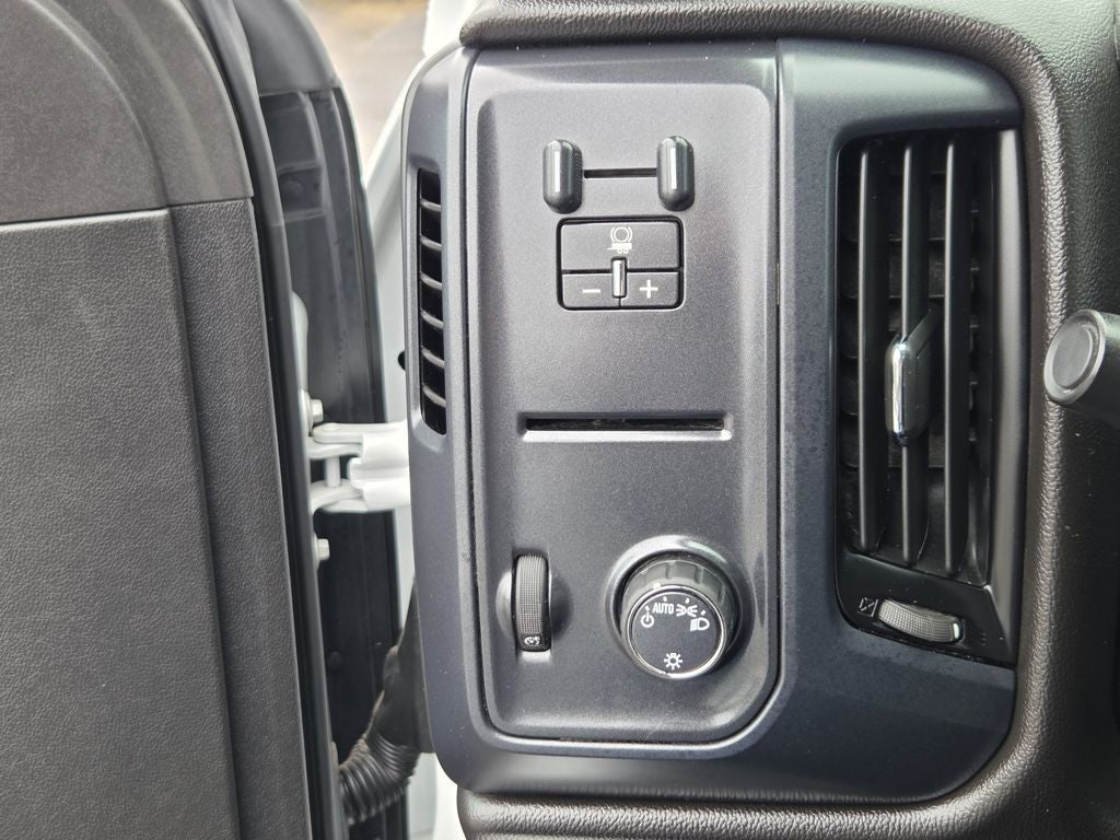 2019 Chevrolet Silverado 1500 LD WT