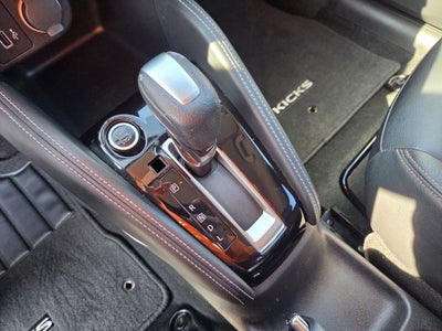 2019 Nissan Kicks SR