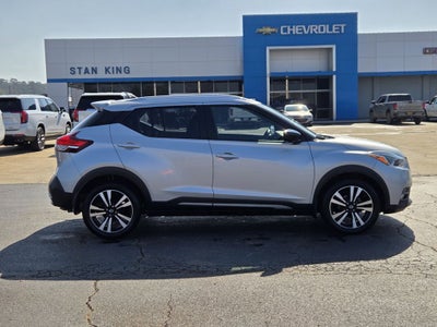 2019 Nissan Kicks SR