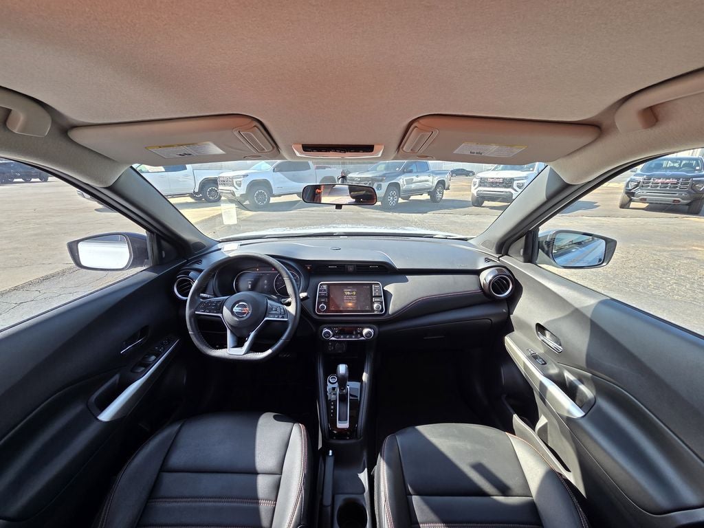 2019 Nissan Kicks SR