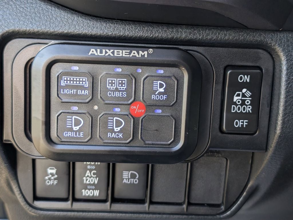 2023 Toyota Tacoma TRD Sport V6