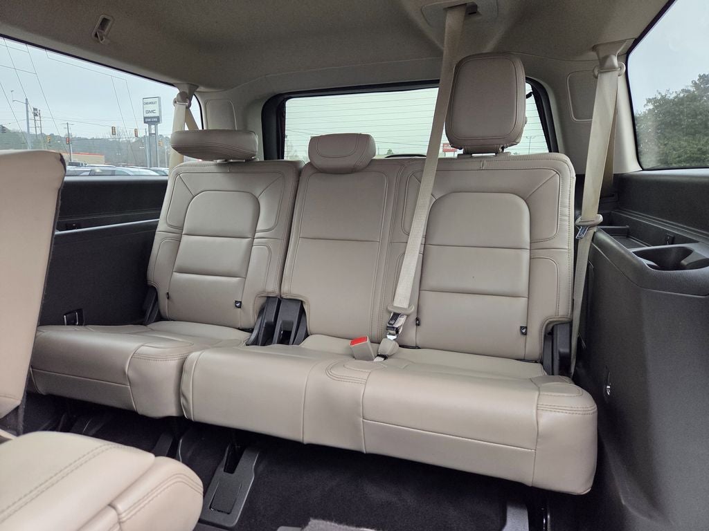 2022 Lincoln Navigator L Reserve