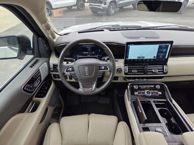 2022 Lincoln Navigator L Reserve