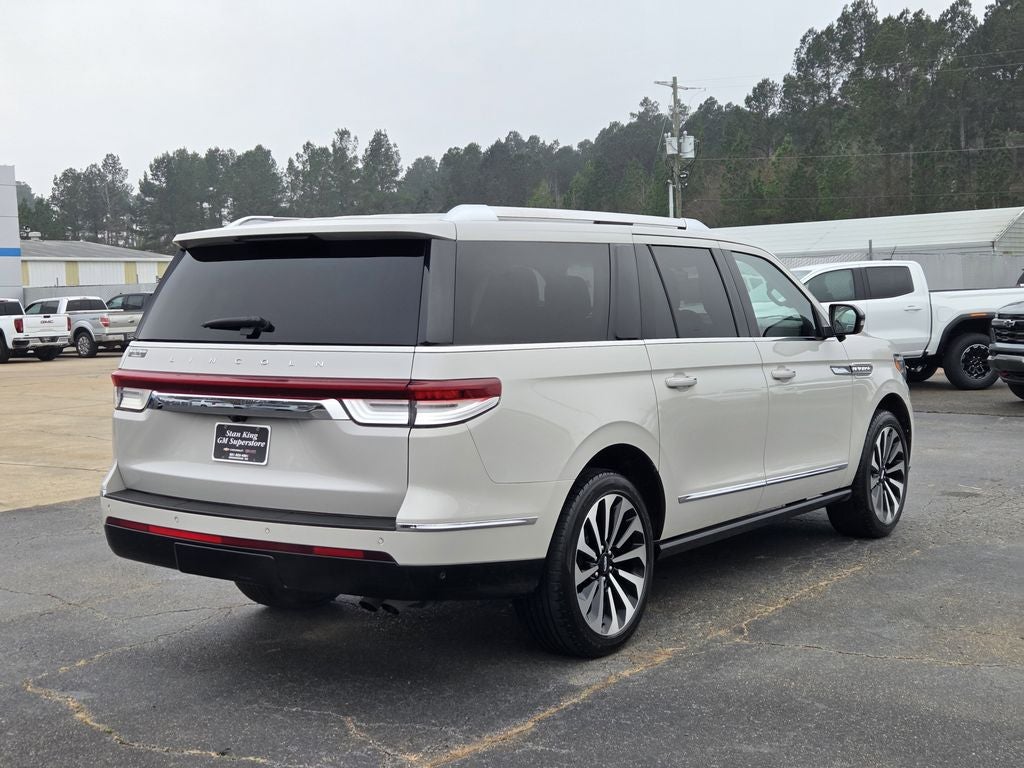 2022 Lincoln Navigator L Reserve