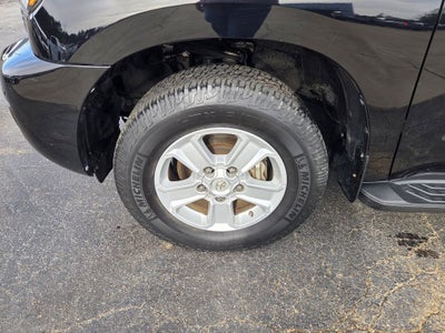 2019 Toyota Sequoia SR5 5.7L