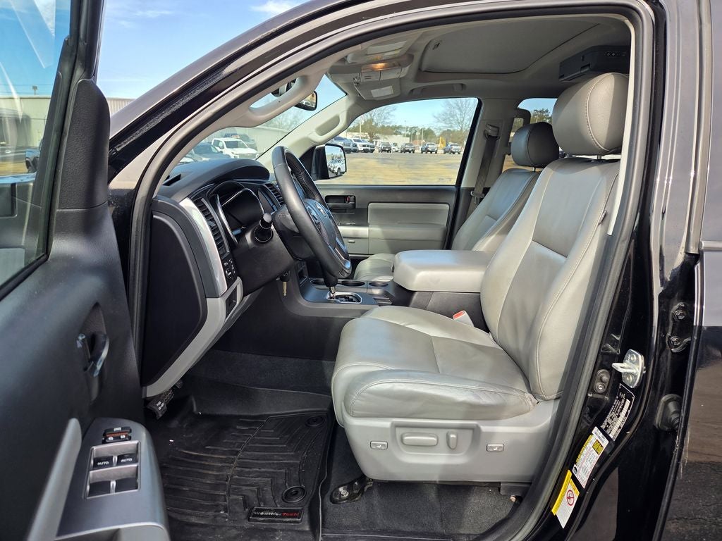 2019 Toyota Sequoia SR5 5.7L